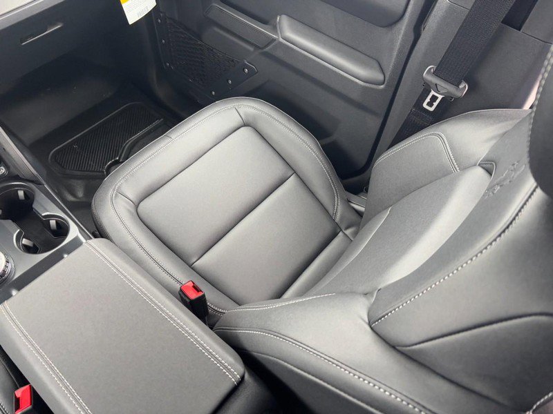 New 2025 Ford Bronco Badlands w/ Sasquatch Package image 9