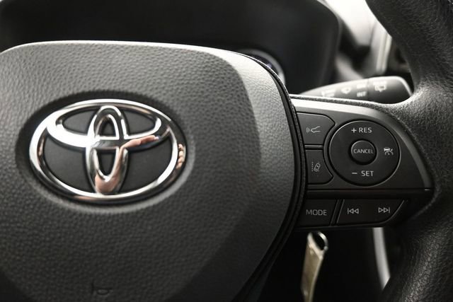 Used 2025 Toyota RAV4 LE FWD image 25