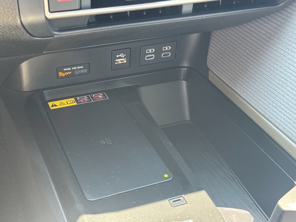 New 2026 Toyota Camry SE AWD/4WD image 24