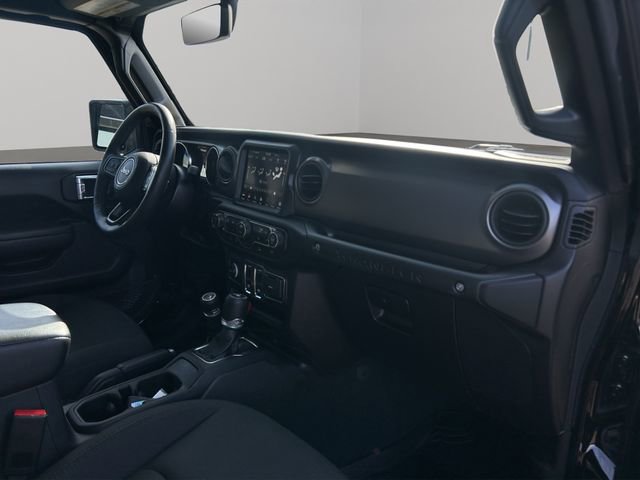 Used 2022 Jeep Wrangler Sport S image 28
