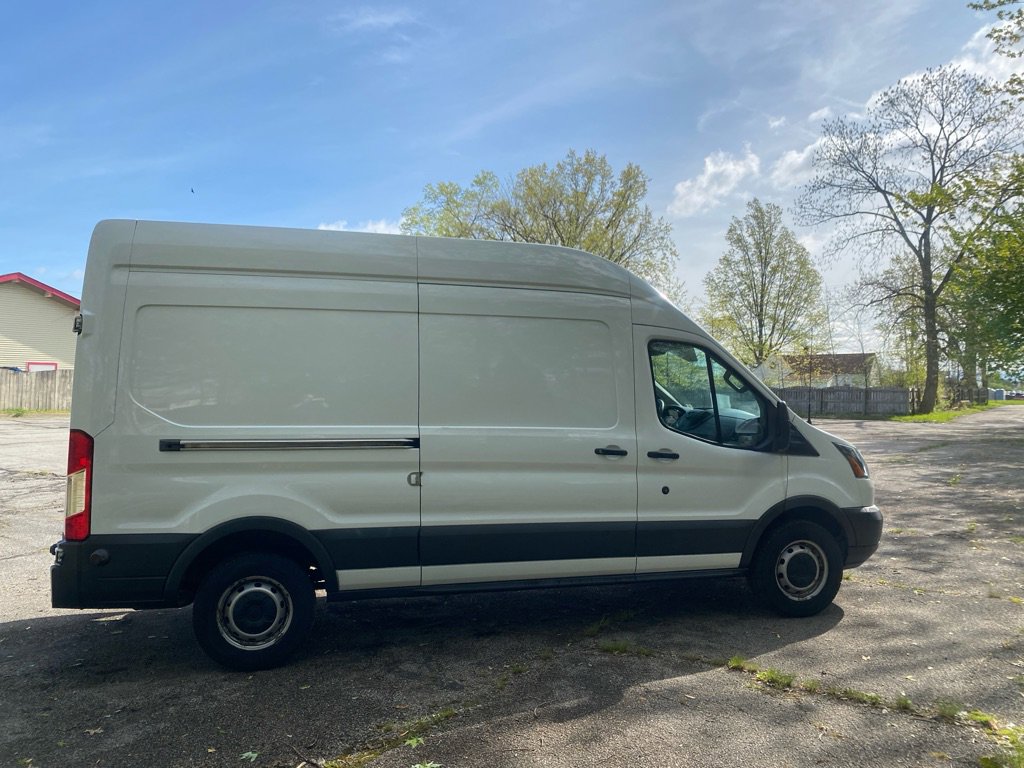 Used 2015 Ford Transit 250 148 High Roof RWD image 6