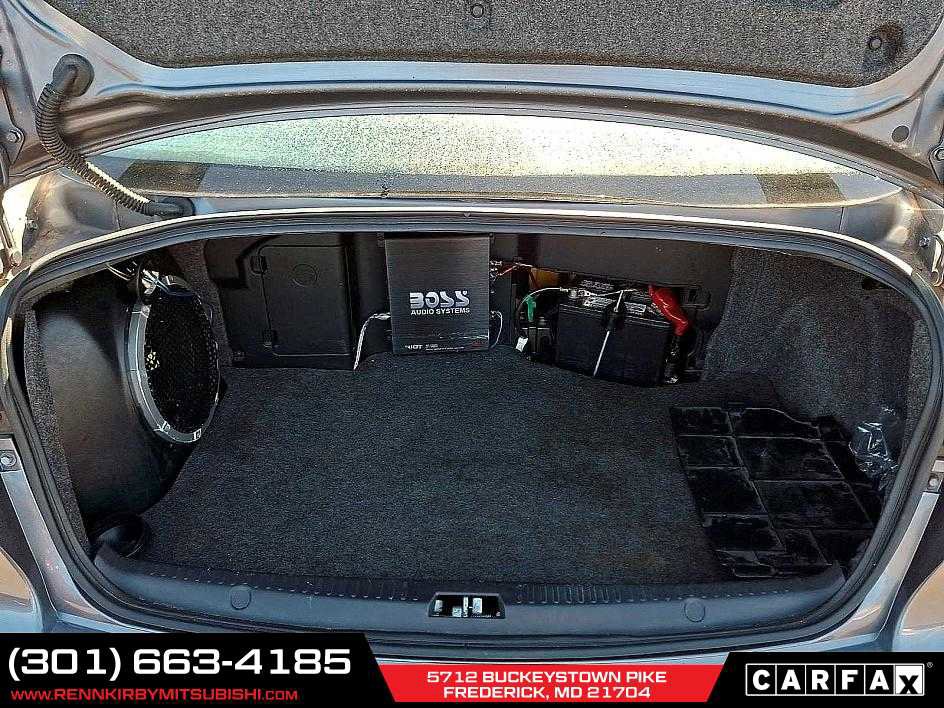 Used 2011 Mitsubishi Lancer Evolution GSR image 28