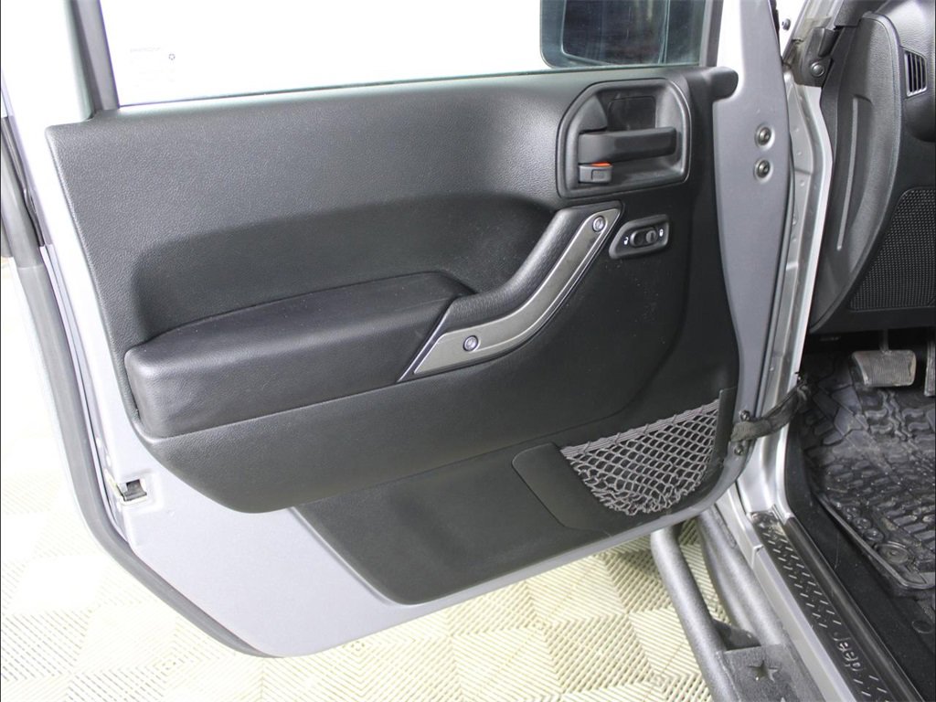 Used 2018 Jeep Wrangler Unlimited Sport S image 10