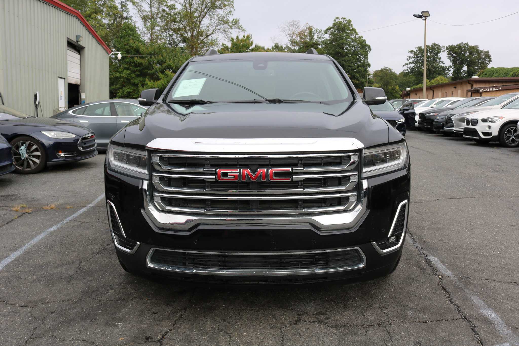 Used 2023 GMC Acadia SLT image 5