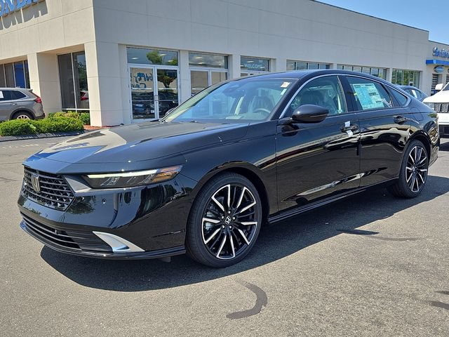 New 2026 Honda Accord Touring image 3