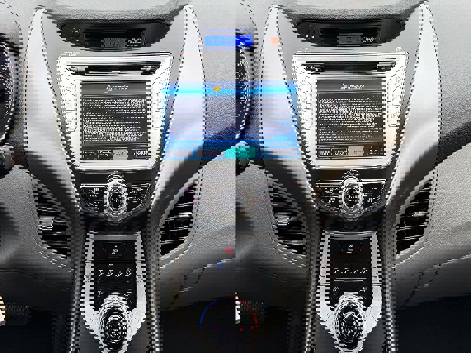 Used 2011 Hyundai Elantra GLS w/ Navigation Pkg 4 image 13