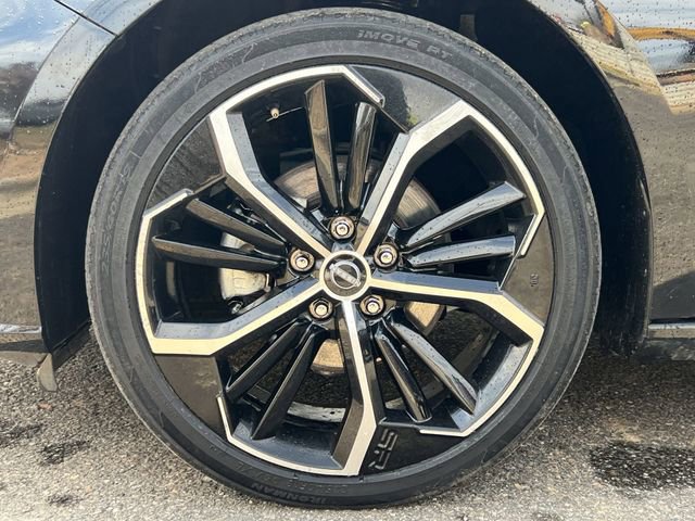 Used 2024 Nissan Altima 2.5 SR image 10