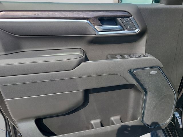 New 2026 Chevrolet Silverado 1500 LTZ w/ LTZ Convenience Package II image 18