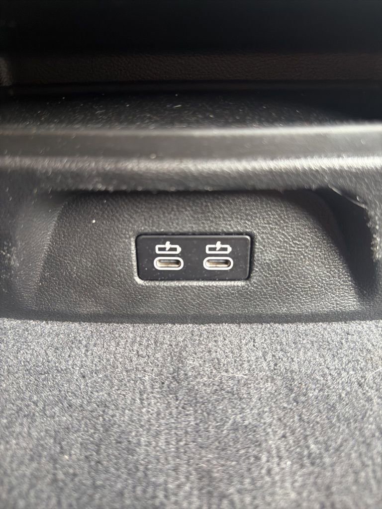 Used 2024 BMW X3 xDrive30i w/ Premium Package w/ZPA image 17