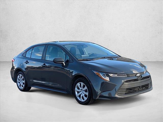 Used 2024 Toyota Corolla LE image 3