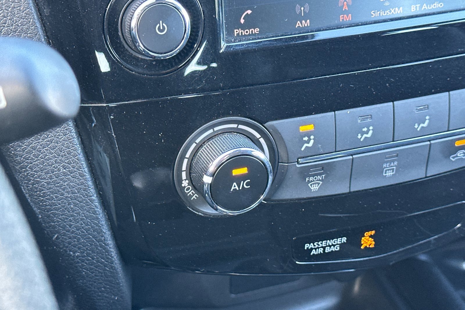 Used 2022 Nissan Rogue Sport S image 28