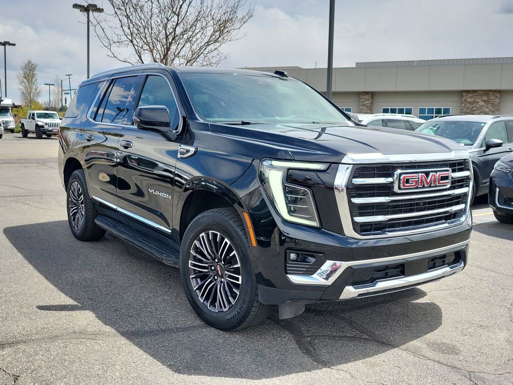 Used 2025 GMC Yukon Elevation w/ LPO, Elevation Black Package AWD/4WD image 2