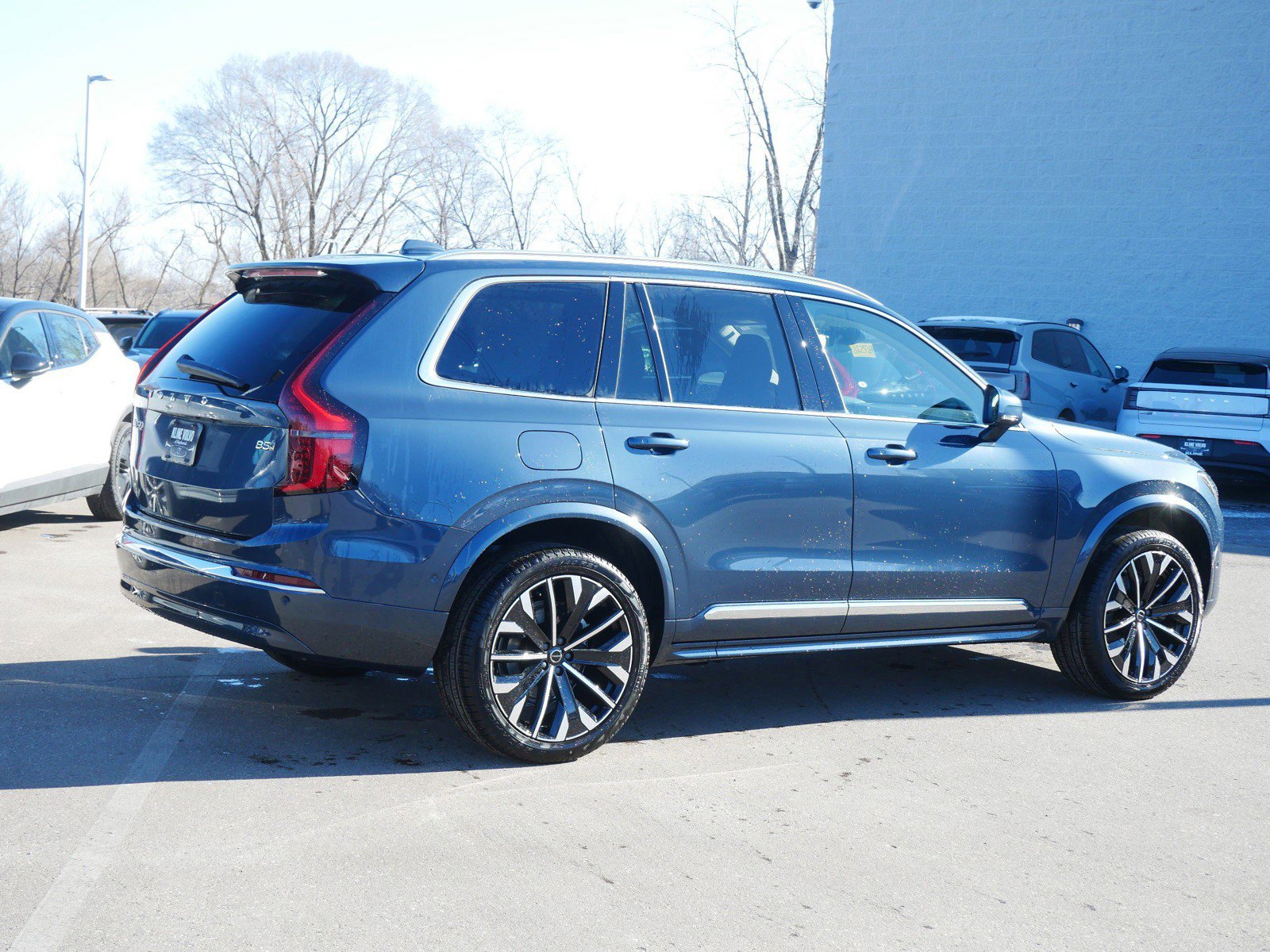 New 2026 Volvo XC90 B5 Plus image 3