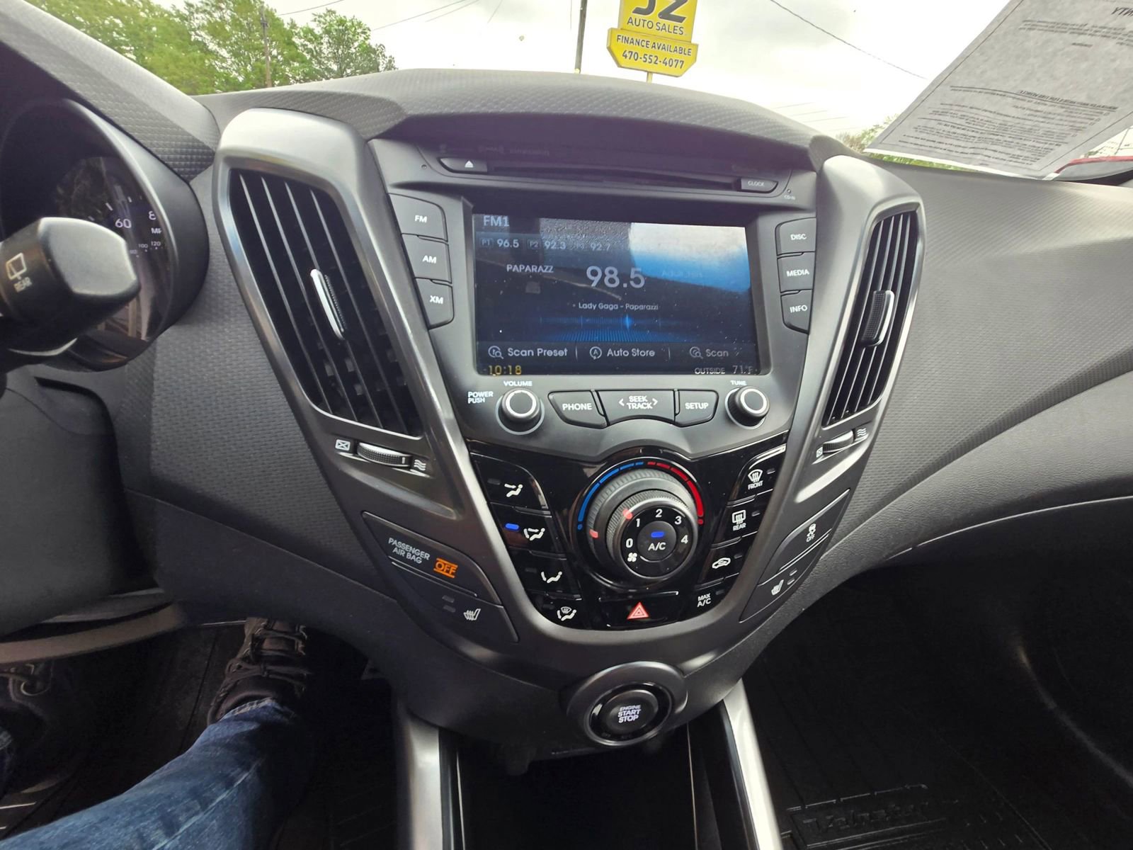 Used 2013 Hyundai Veloster Turbo image 7