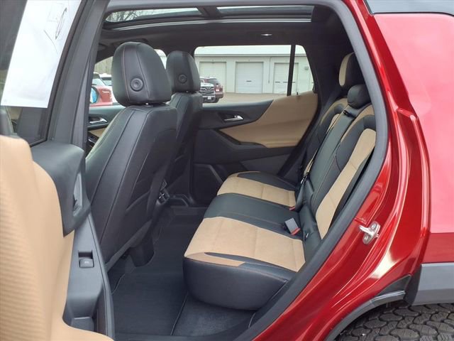 New 2026 Chevrolet Equinox ACTIV w/ Convenience Package III AWD/4WD image 11