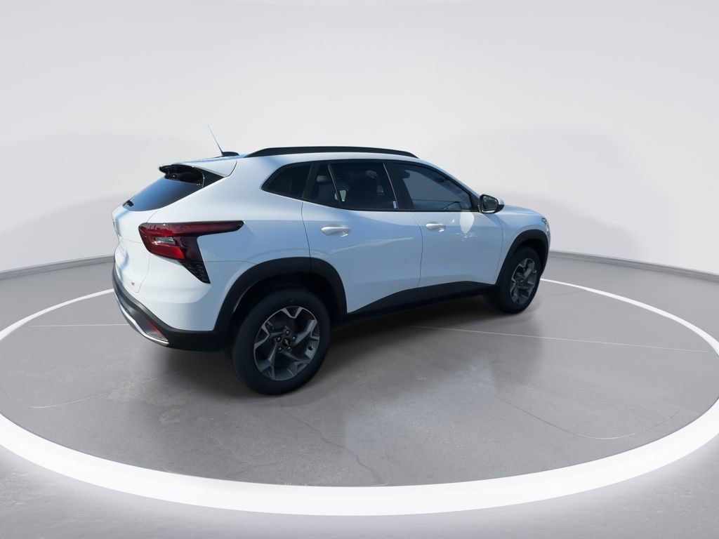 New 2026 Chevrolet Trax LT image 8