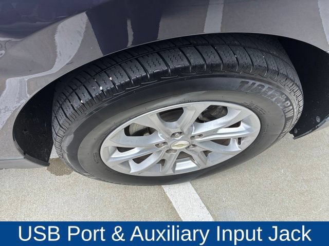 Used 2018 Chevrolet Equinox LS FWD image 6