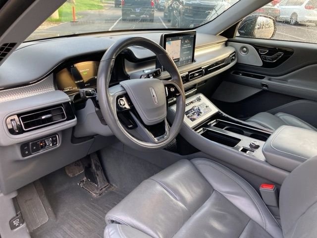 Used 2020 Lincoln Aviator Grand Touring w/ Equipment Group 301A AWD/4WD image 5