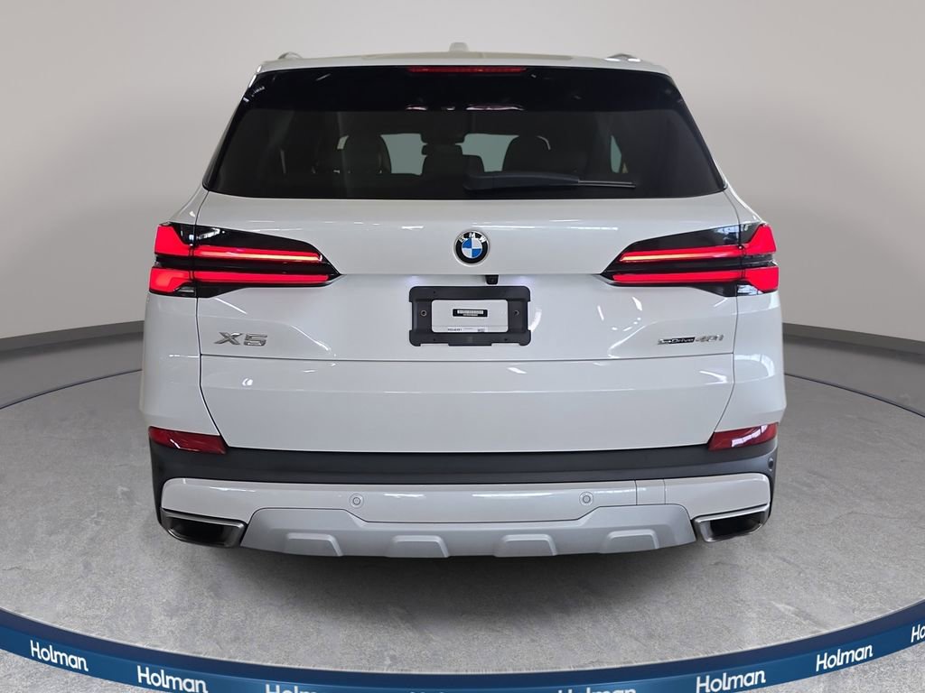 Used 2024 BMW X5 sDrive40i w/ Premium Package image 8