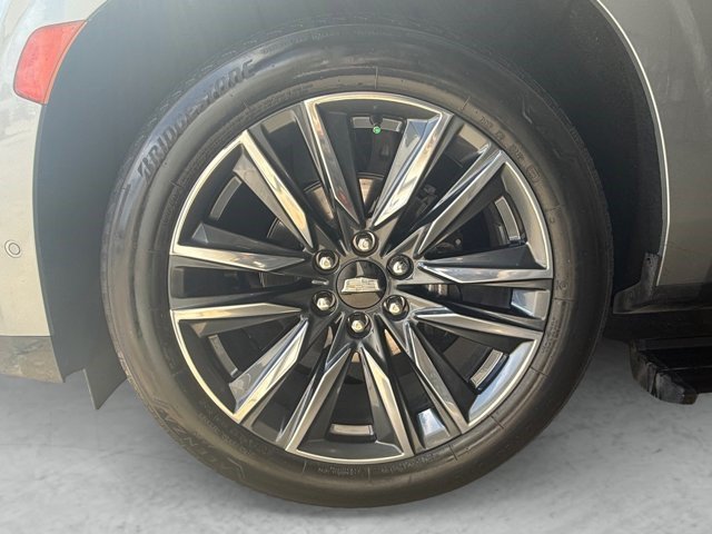Certified 2024 Cadillac Escalade Sport Platinum w/ Heavy-Duty Trailer Package AWD/4WD image 25