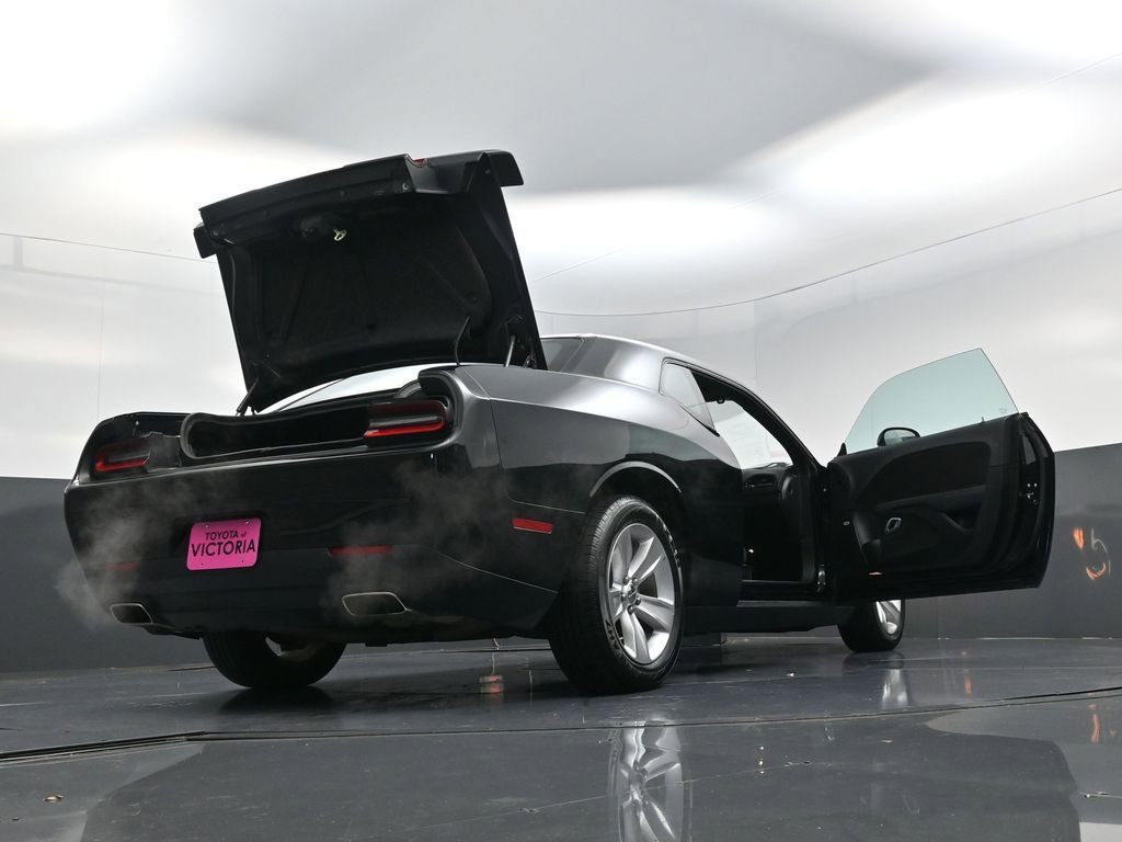 Used 2023 Dodge Challenger SXT image 27