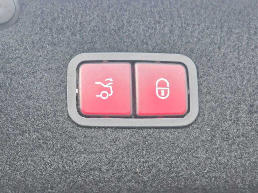 Used 2020 Mercedes-Benz S 450 Sedan image 15