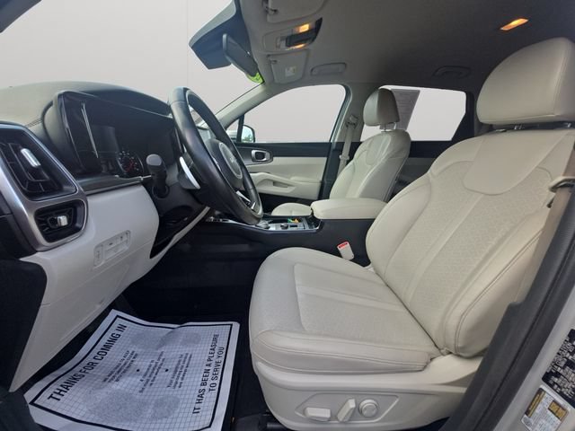 Used 2023 Kia Sorento EX AWD/4WD image 10