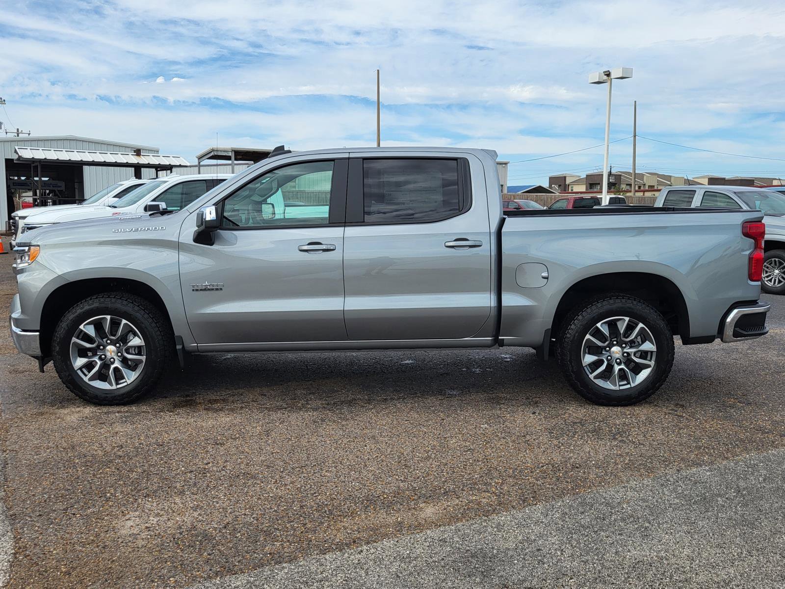 New 2026 Chevrolet Silverado 1500 LT image 2