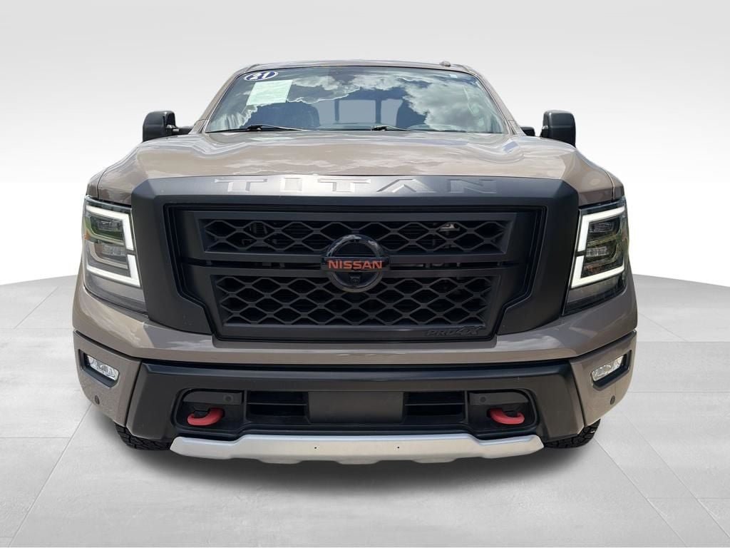 Used 2021 Nissan Titan PRO-4X w/ Pro-4x Convenience Package AWD/4WD image 3