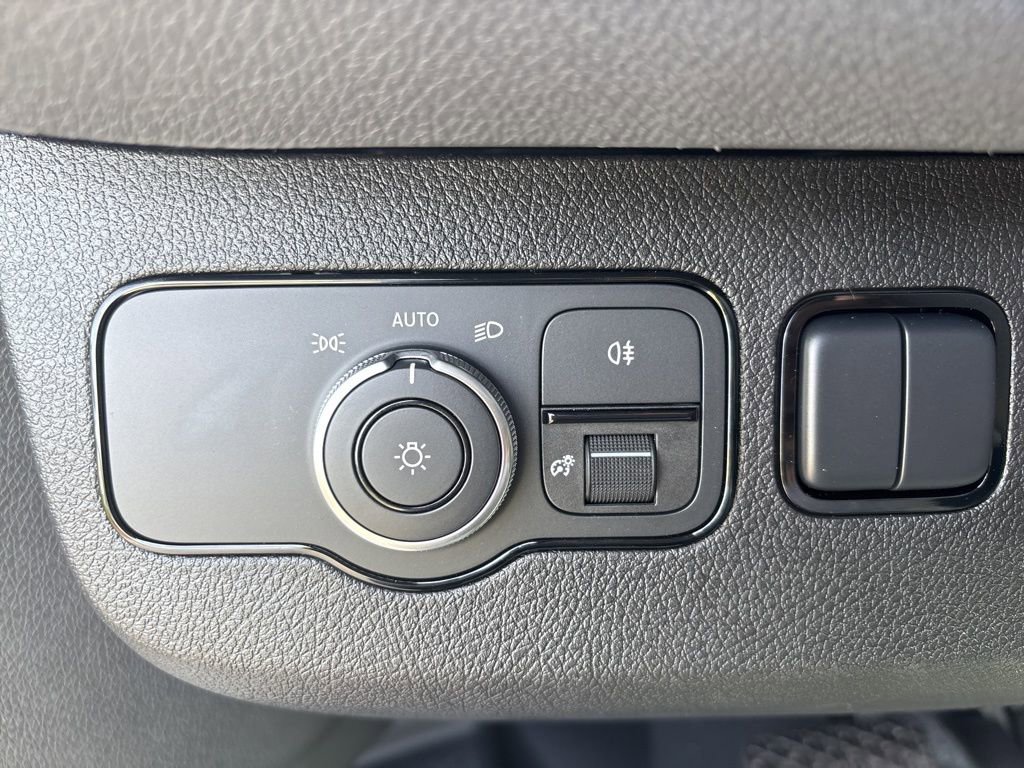 New 2026 Mercedes-Benz Sprinter 2500 image 37
