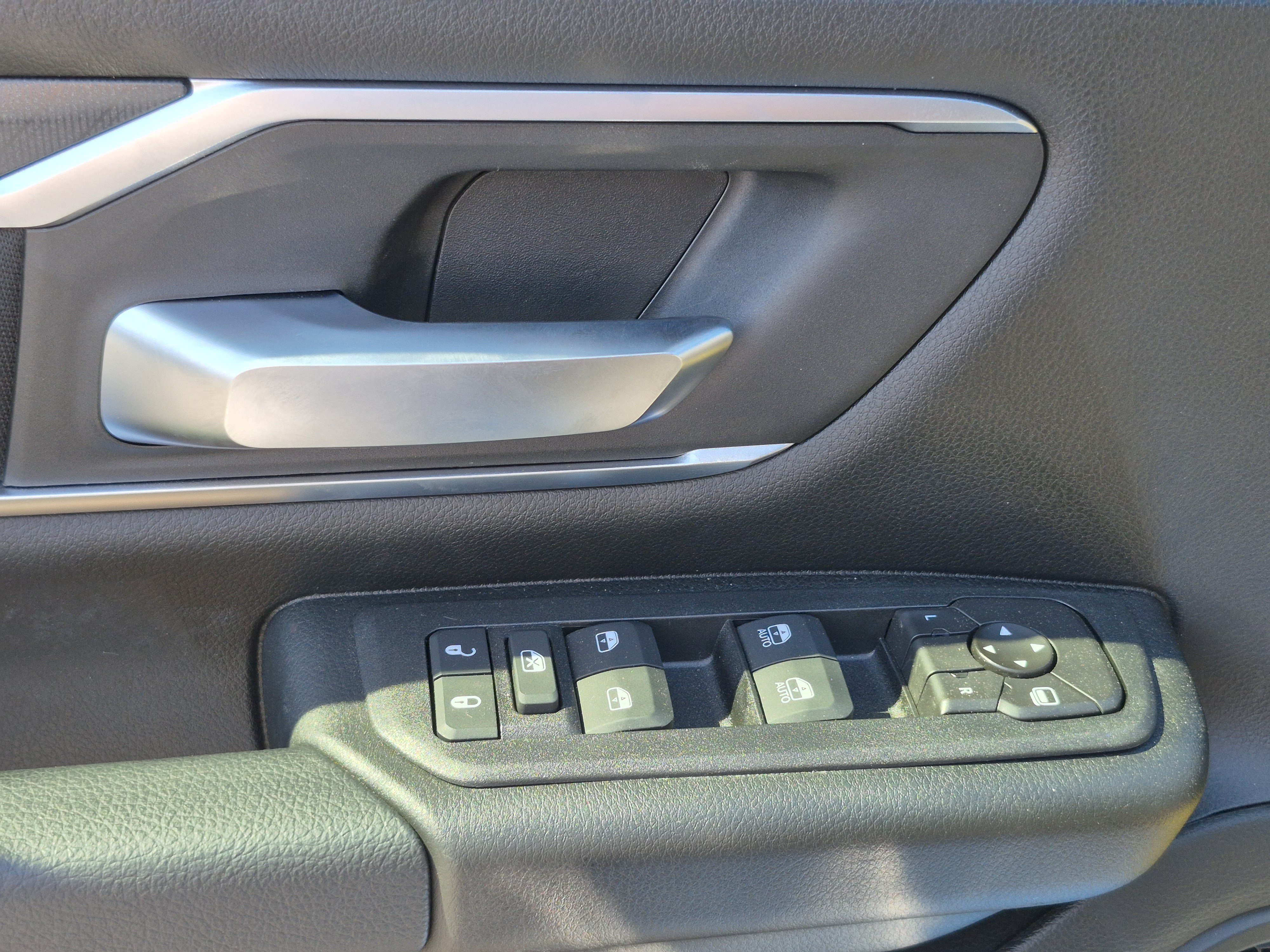 New 2026 RAM 1500 Big Horn AWD/4WD image 12