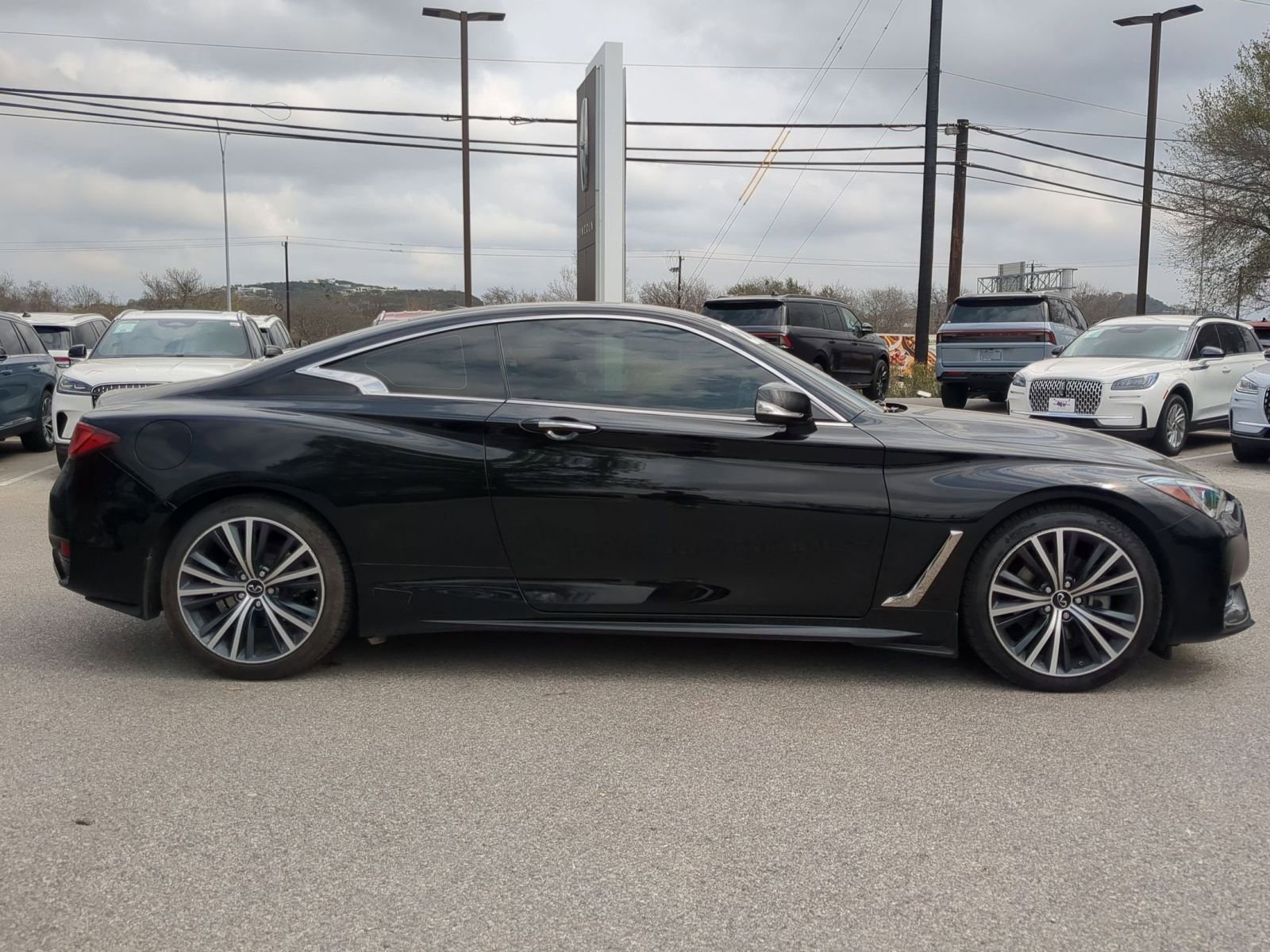 Used 2022 INFINITI Q60 3.0t Pure RWD image 2