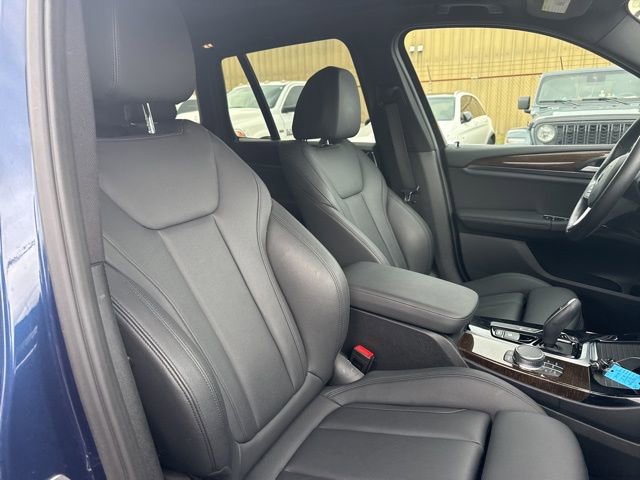Used 2018 BMW X3 xDrive30i image 11