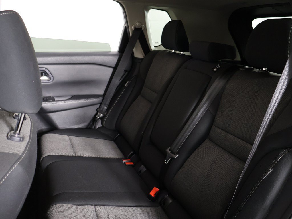 Used 2024 Nissan Rogue SV AWD/4WD image 31