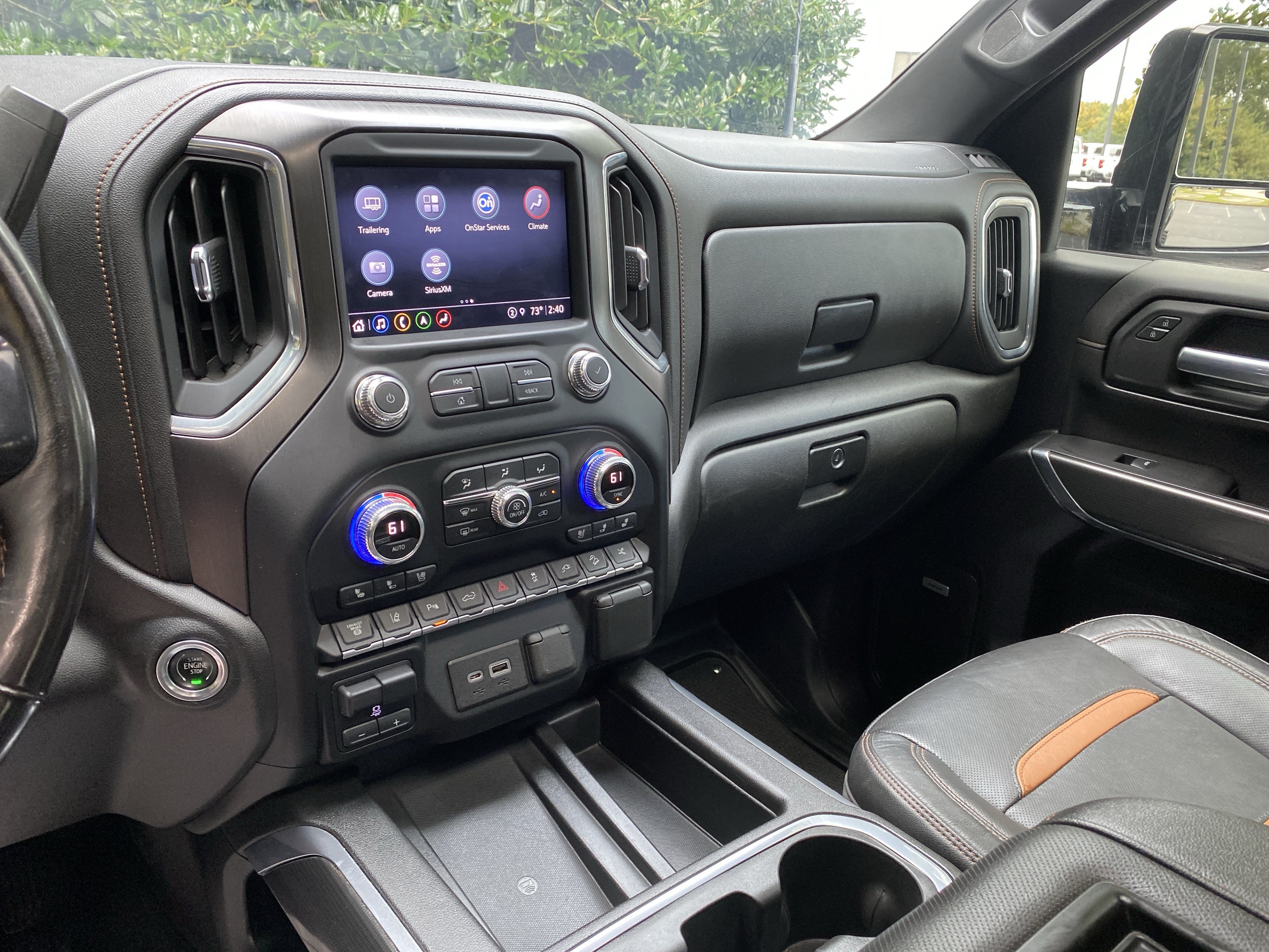 Used 2021 GMC Sierra 2500 AT4 w/ AT4 Premium Plus Package AWD/4WD image 25