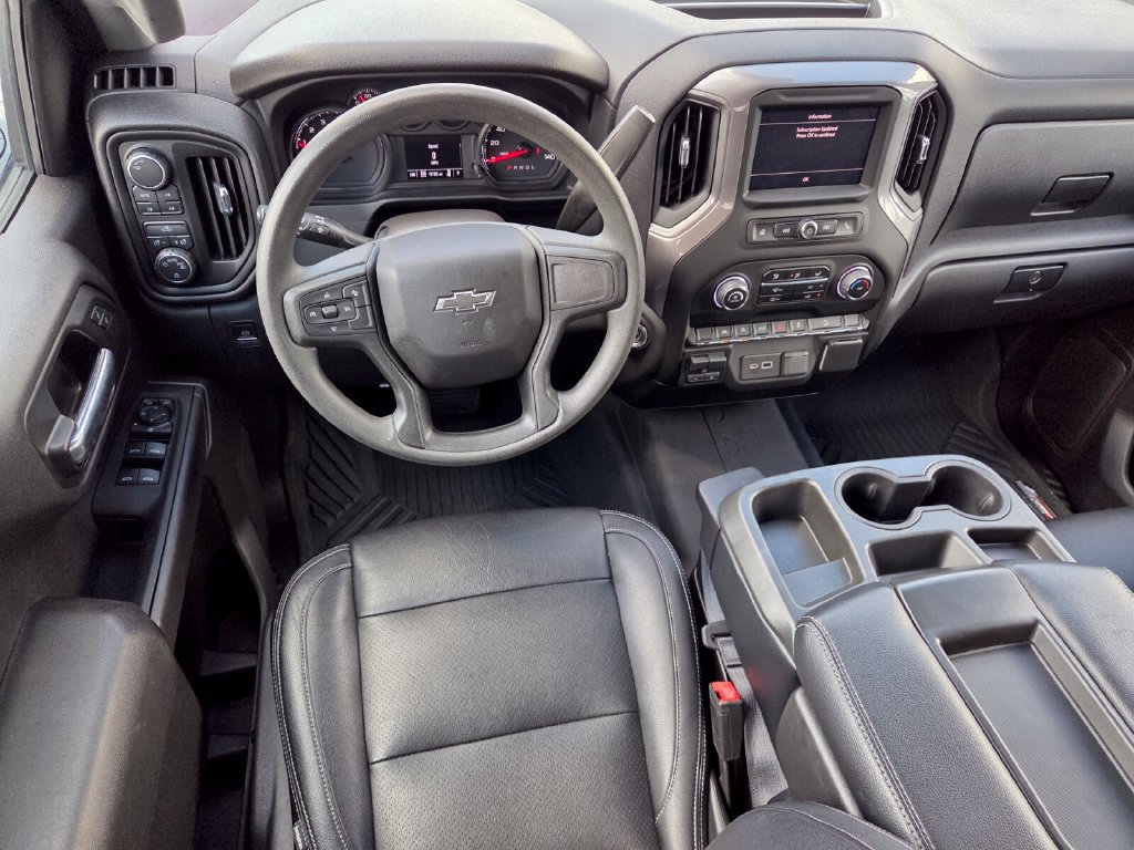 Certified 2023 Chevrolet Silverado 1500 Custom Trail Boss w/ LPO, Dark Essentials Package AWD/4WD image 9