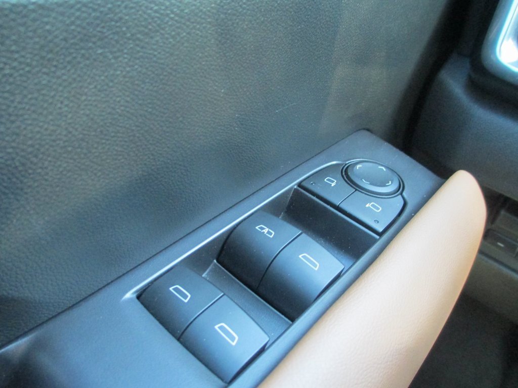 Certified 2023 GMC Canyon AT4 w/ AT4 Premium Package image 25