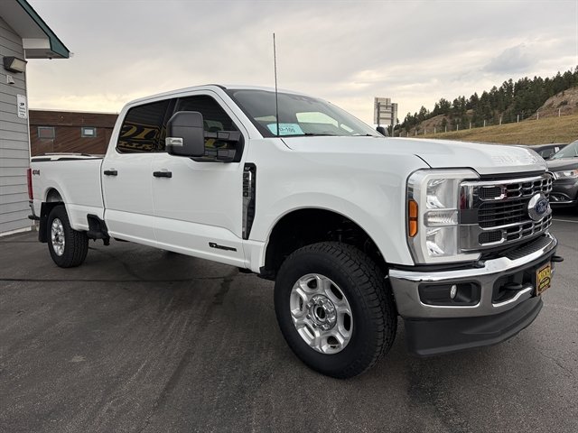 Used 2026 Ford F250 XLT AWD/4WD image 4