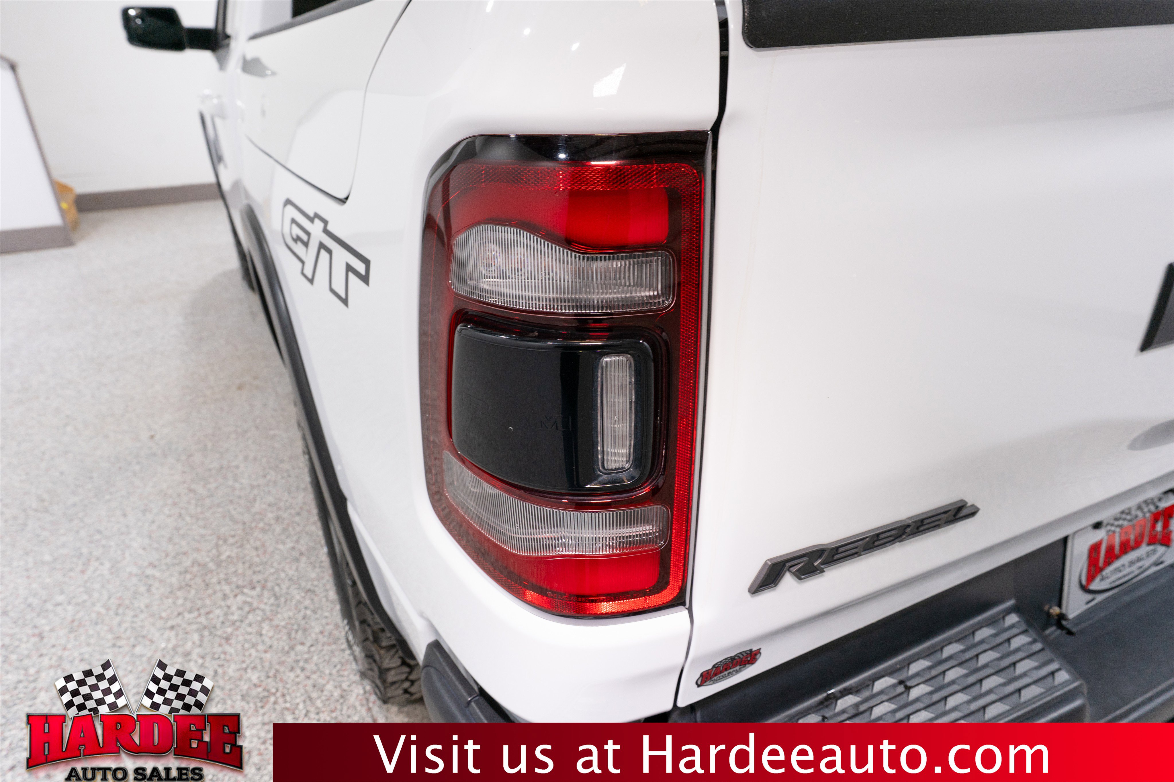 Used 2022 RAM 1500 Rebel w/ G/T Package image 9