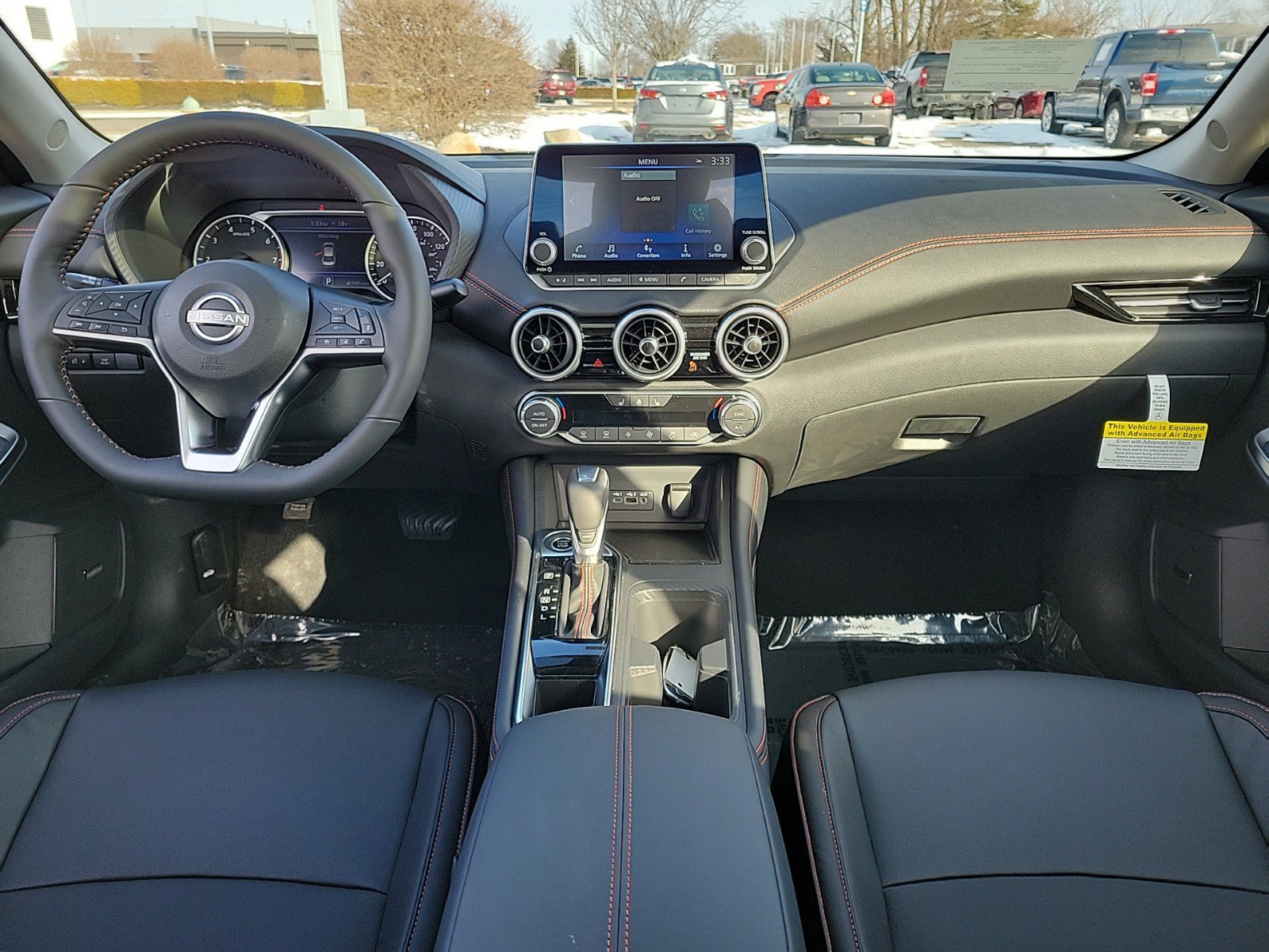 Used 2025 Nissan Sentra SR w/ SR Premium Package image 9