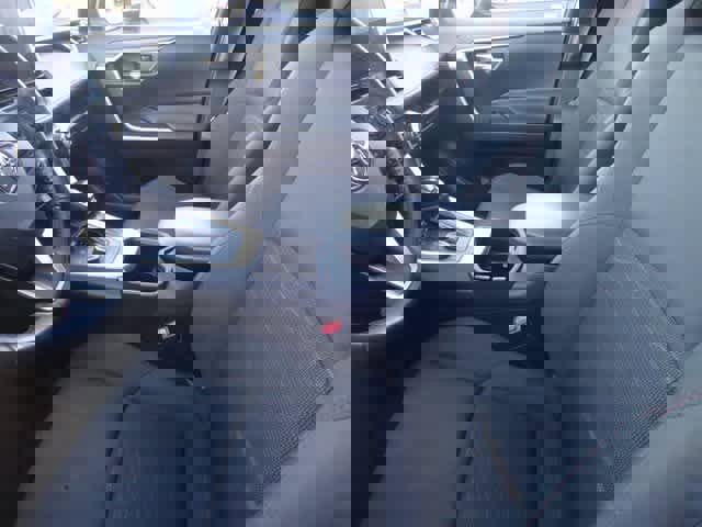 Used 2024 Toyota RAV4 SE w/ Weather & Moonroof Package image 7