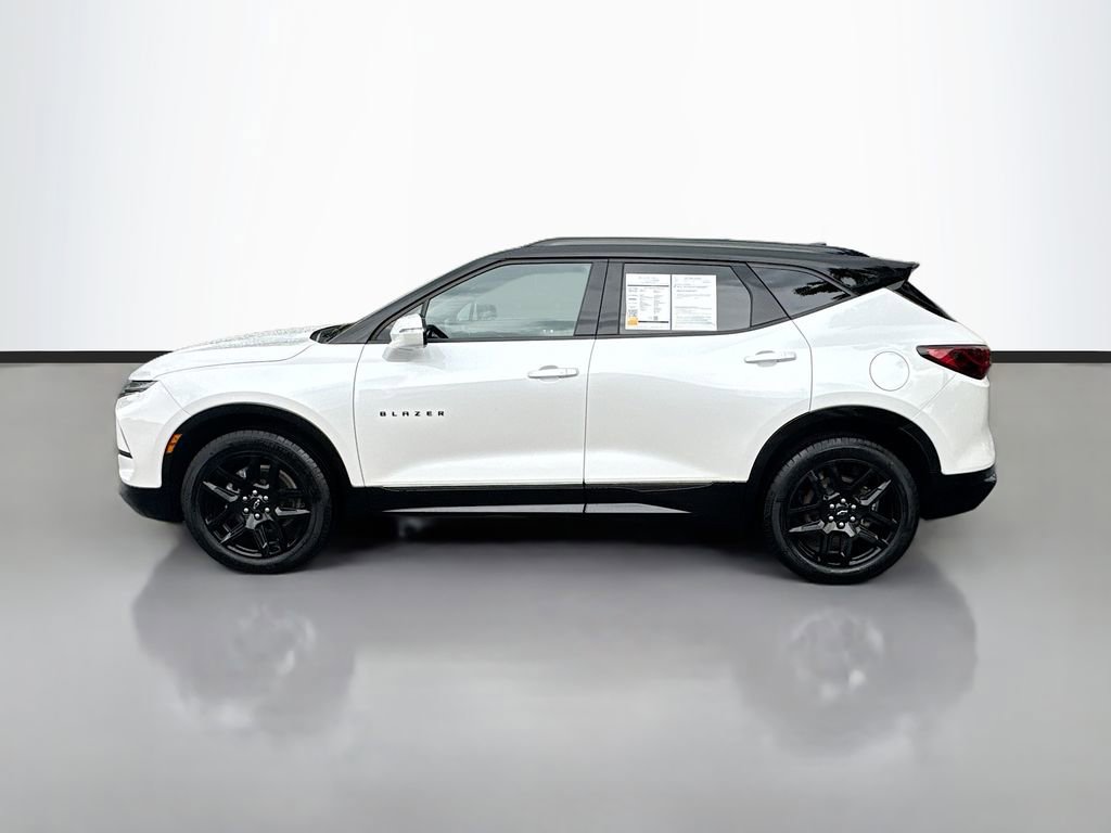 Used 2024 Chevrolet Blazer RS FWD image 4