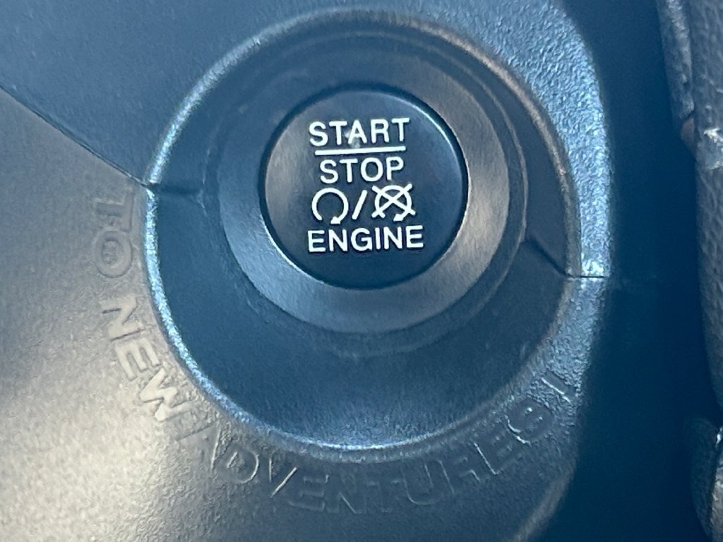 Used 2021 Jeep Renegade Sport AWD/4WD image 31