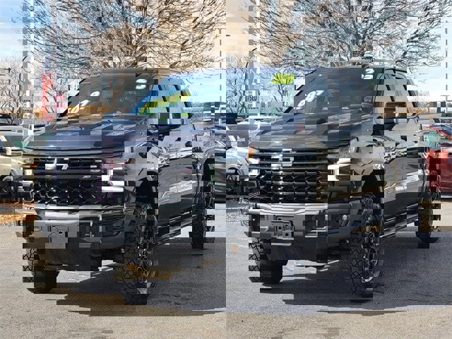 Used 2023 Chevrolet Silverado 1500 ZR2 w/ ZR2 Bison Edition image 4