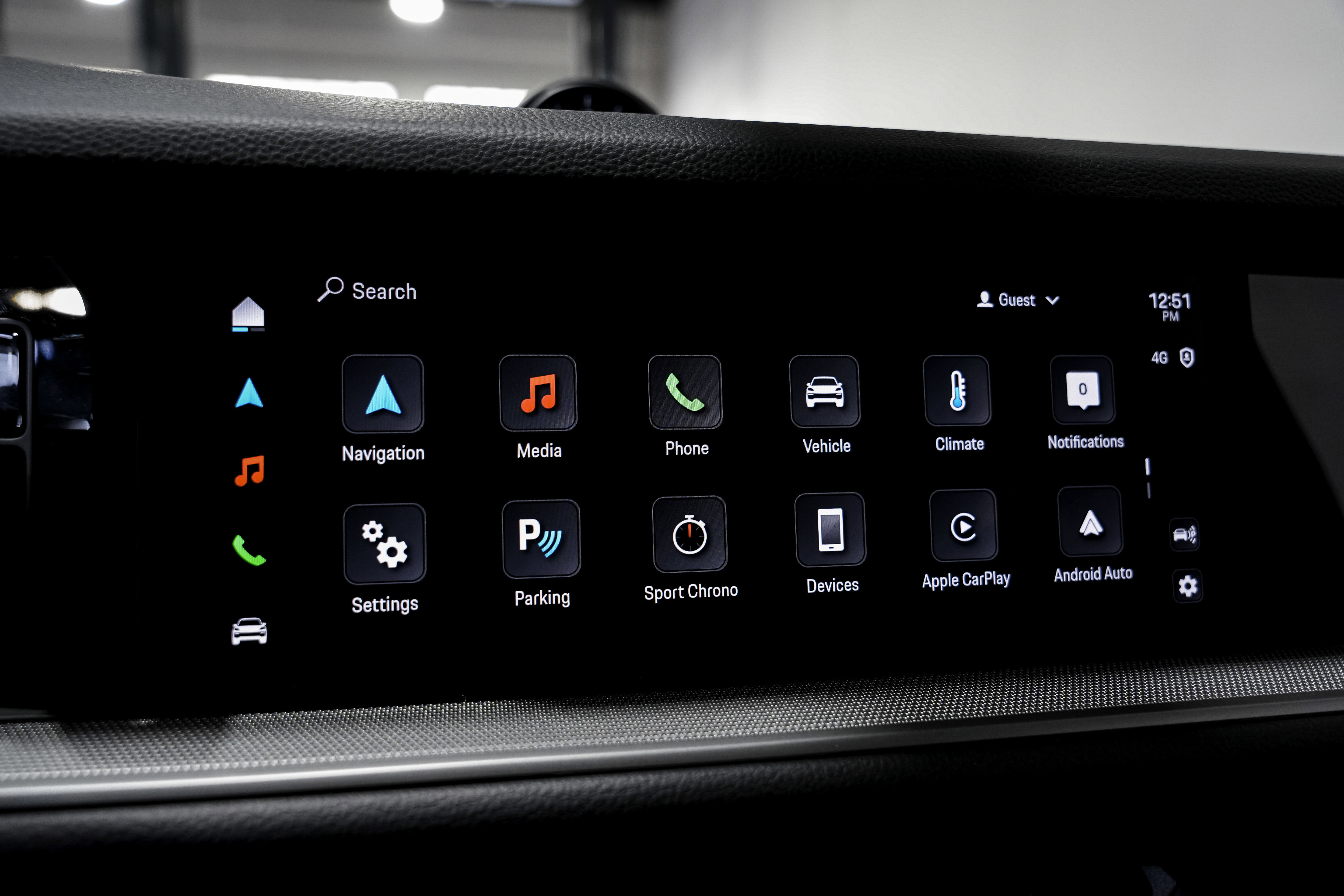 Used 2024 Porsche Cayenne Coupe image 13