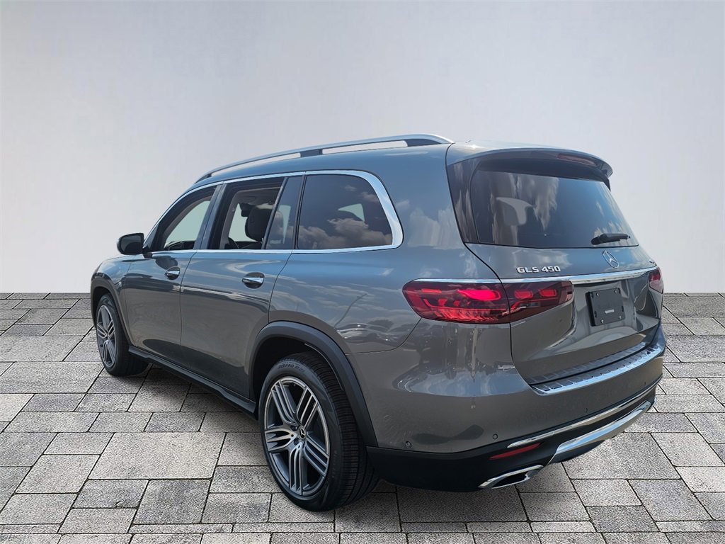 New 2026 Mercedes-Benz GLS 450 4MATIC image 5