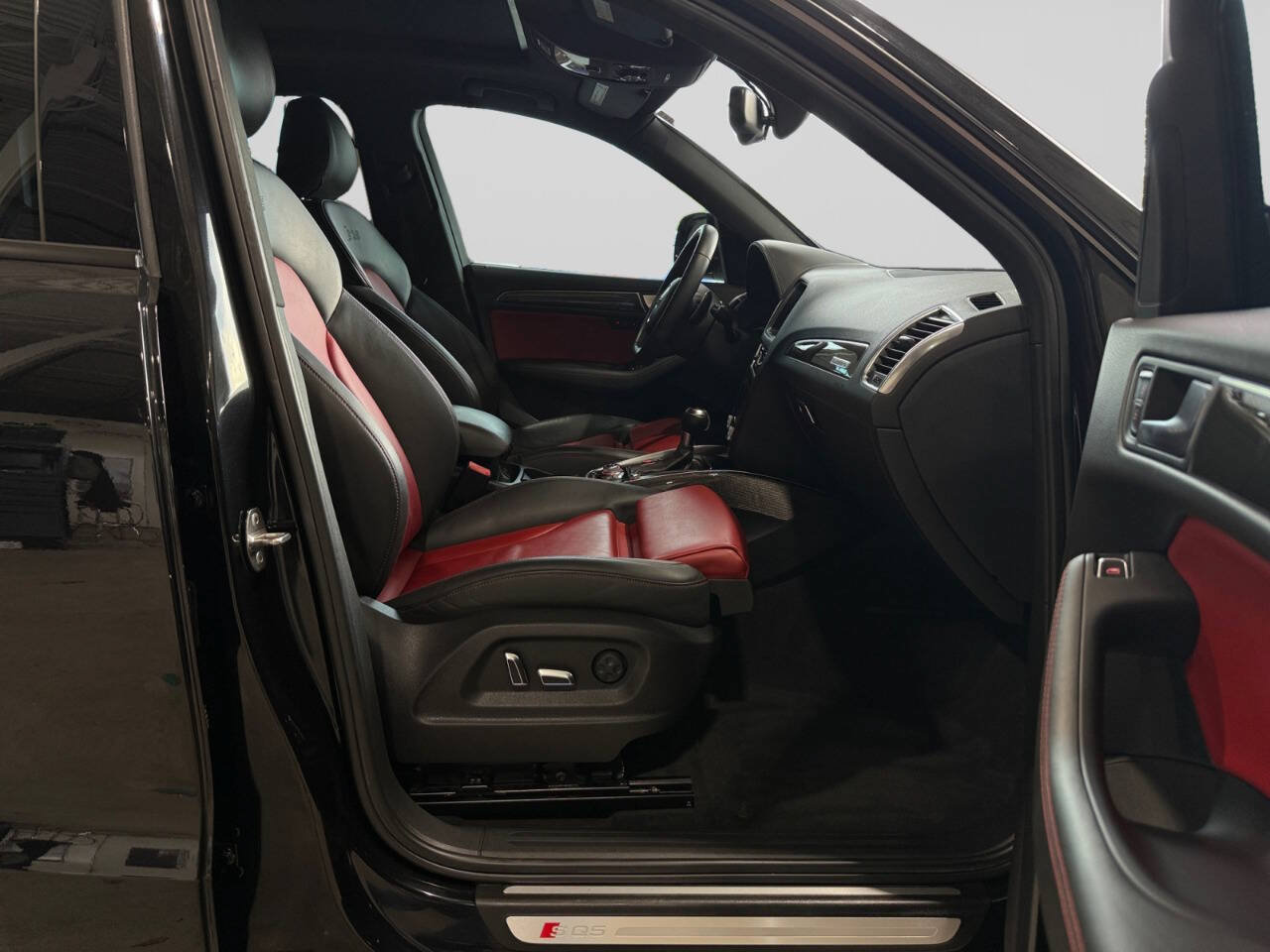 Used 2014 Audi SQ5 Premium Plus AWD/4WD image 17