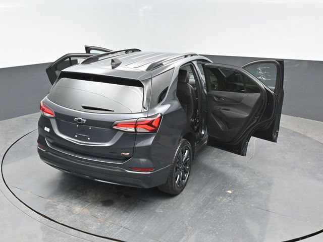 Used 2023 Chevrolet Equinox RS w/ RS Leather Package AWD/4WD image 26