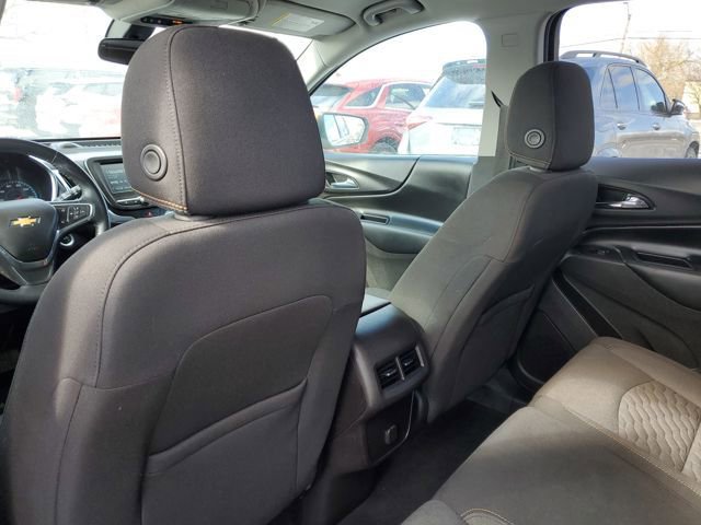 Used 2018 Chevrolet Equinox LT image 29