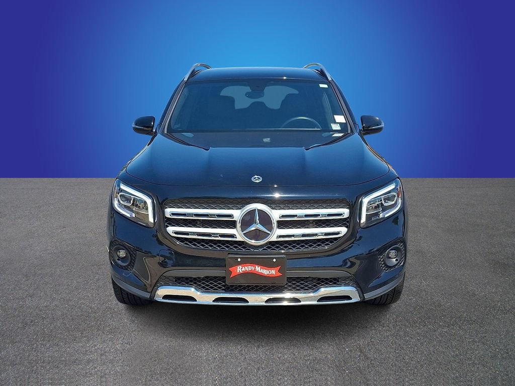 Used 2023 Mercedes-Benz GLB 250 4MATIC image 2